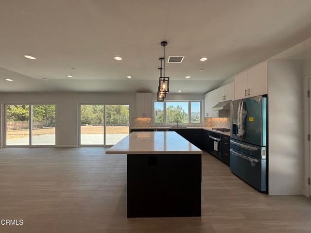 2230 Sherwood Place, Glendale, CA 91206