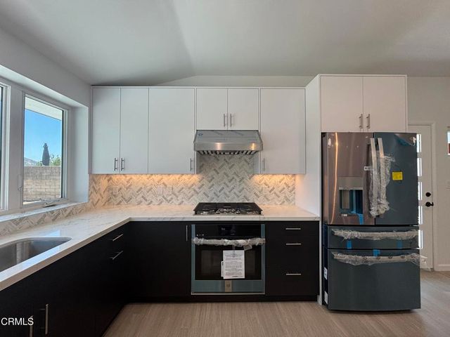 2230 Sherwood Place, Glendale, CA 91206