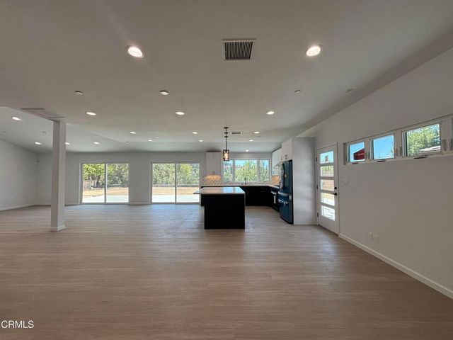 2230 Sherwood Place, Glendale, CA 91206