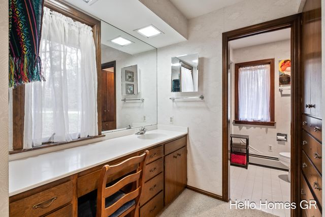 1901 Forest Shores Drive Se, Cascade Twp, MI 49546