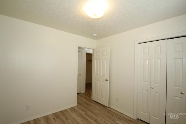 908 S Lily St., Nampa, ID 83686