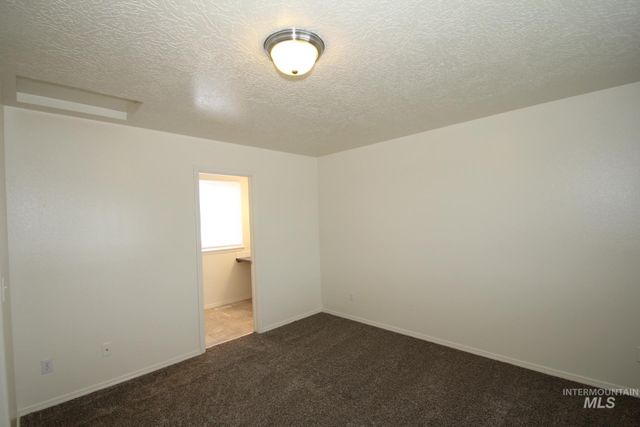 908 S Lily St., Nampa, ID 83686