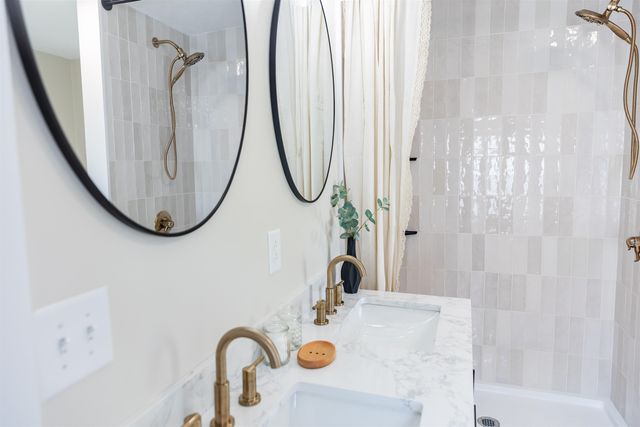 519 ARPIA ST, Lexington, VA 24450