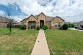 483 S Hill Drive, Waxahachie, TX 75165