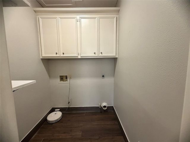 8006 Oakwood Bend Drive, Houston, TX 77040