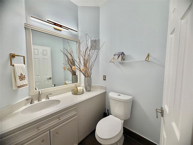 8006 Oakwood Bend Drive, Houston, TX 77040