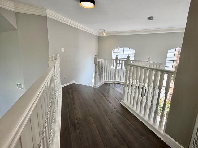 8006 Oakwood Bend Drive, Houston, TX 77040