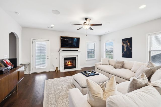 4337 Peacemill Ln, Murfreesboro, TN 37128