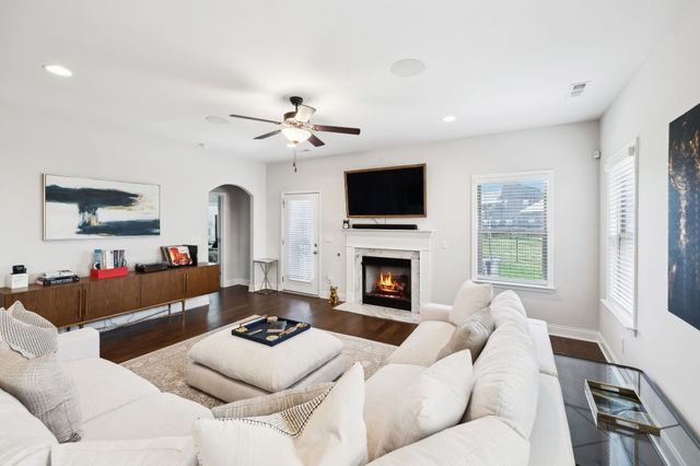 4337 Peacemill Ln, Murfreesboro, TN 37128