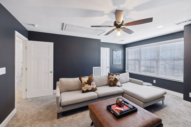 4337 Peacemill Ln, Murfreesboro, TN 37128