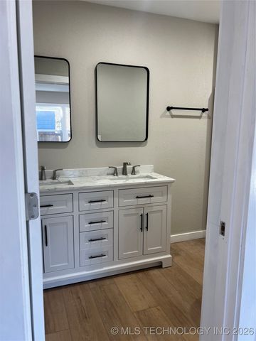 324 SW F, Ardmore, OK 73401