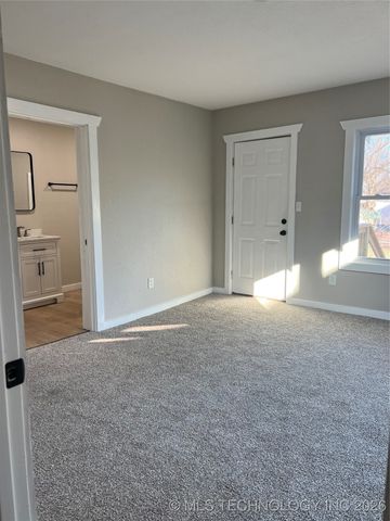 324 SW F, Ardmore, OK 73401