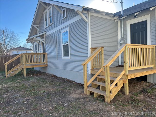 324 SW F, Ardmore, OK 73401