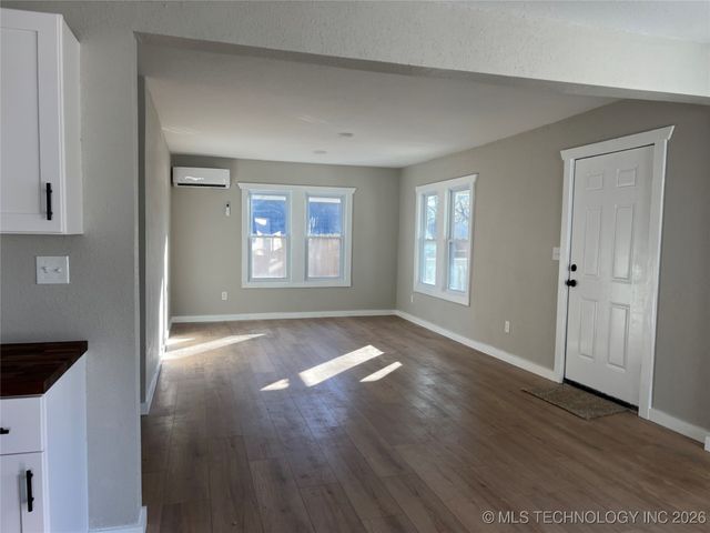 324 SW F, Ardmore, OK 73401