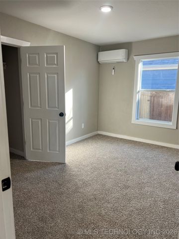 324 SW F, Ardmore, OK 73401