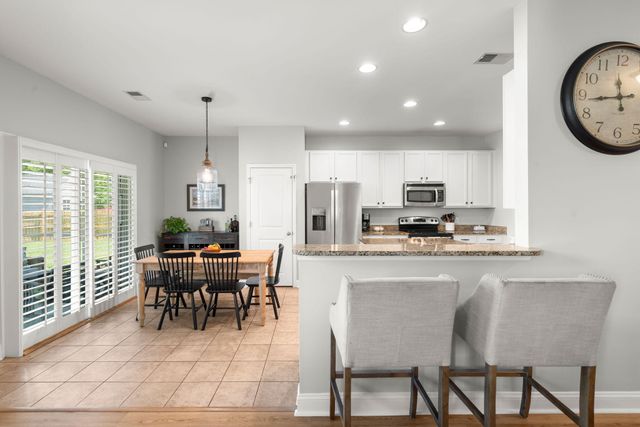 103 Lahina Cove, Summerville, SC 29483