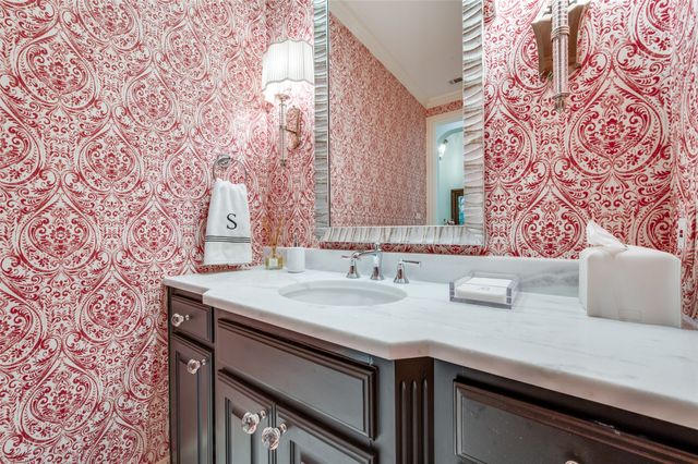 5924 Newgate Lane, Plano, TX 75093