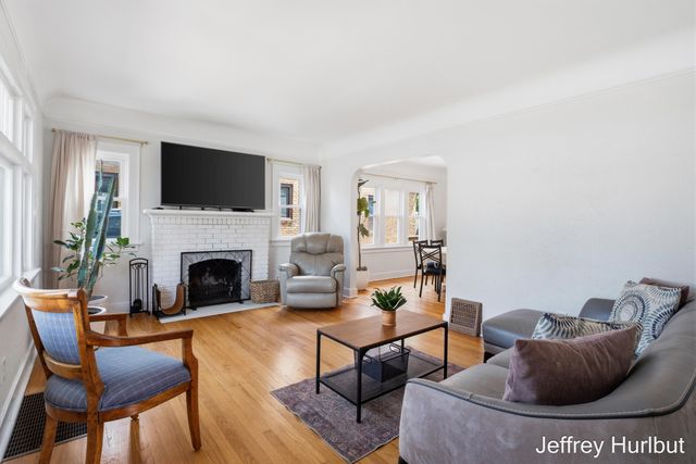 1430 Johnston Street SE, Grand Rapids, MI 49507