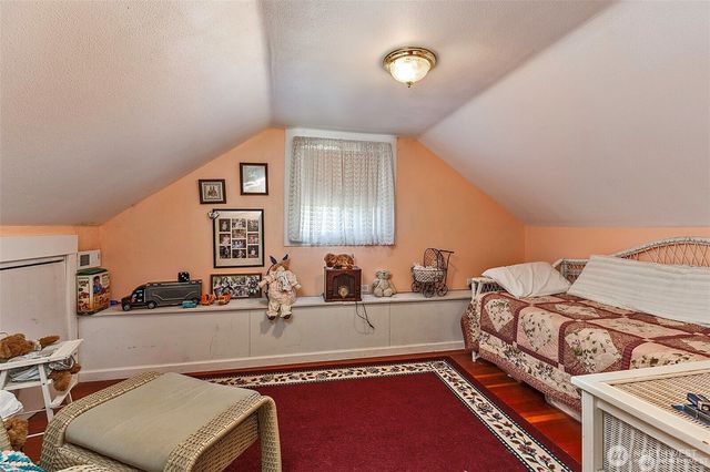 379 Twin Oaks Road, Chehalis, WA 98532