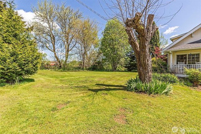 379 Twin Oaks Road, Chehalis, WA 98532