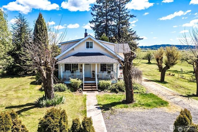 379 Twin Oaks Road, Chehalis, WA 98532