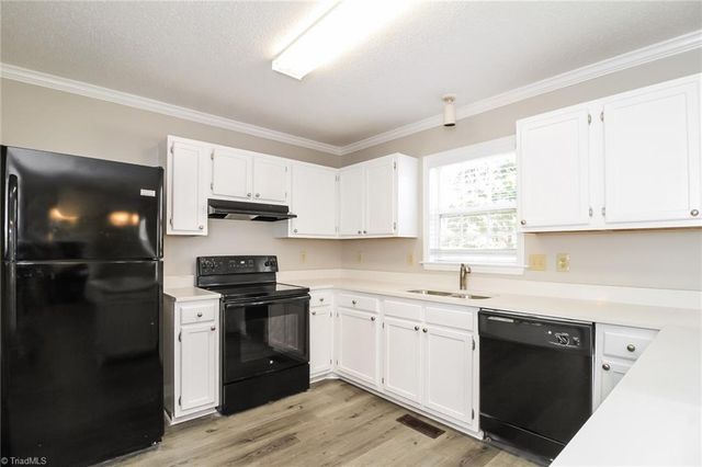 3505 Bethany Trace, Greensboro, NC 27406