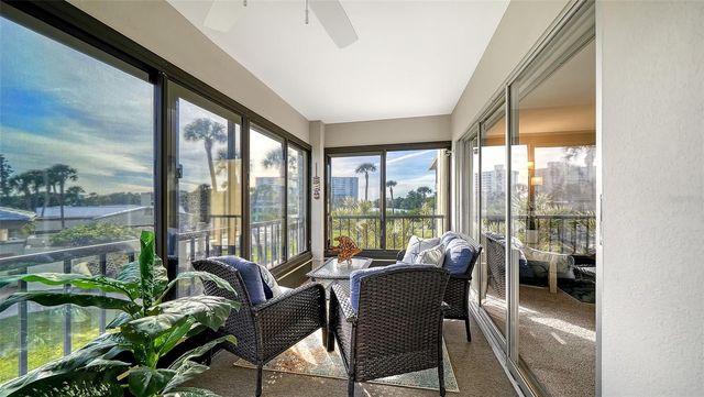 199 WHISPERING SANDS DRIVE 201, Sarasota, FL 34242