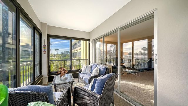 199 WHISPERING SANDS DRIVE 201, Sarasota, FL 34242