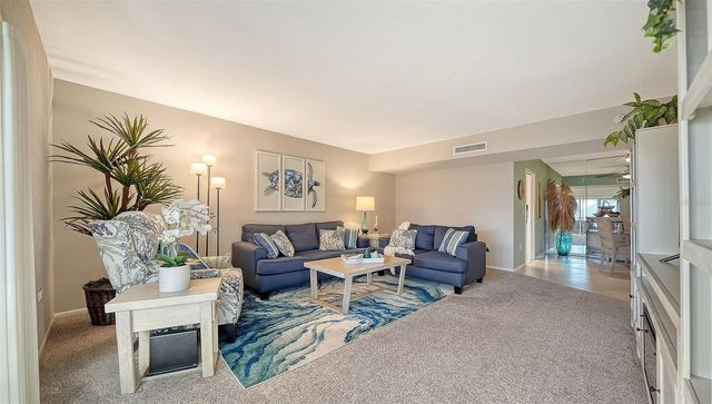 199 WHISPERING SANDS DRIVE 201, Sarasota, FL 34242