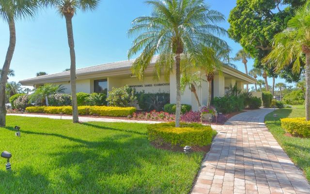 199 WHISPERING SANDS DRIVE 201, Sarasota, FL 34242