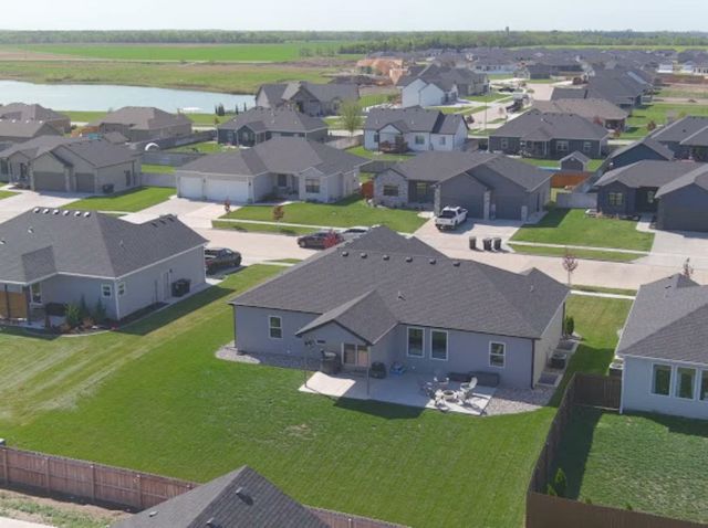 1153 Wet Stone Dr., Salina, KS 67401