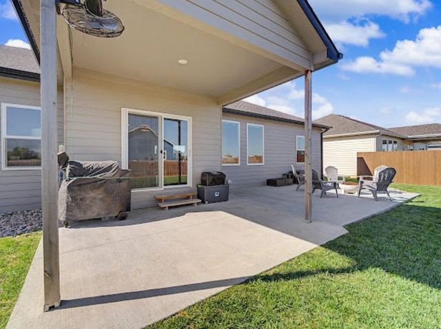 1153 Wet Stone Dr., Salina, KS 67401
