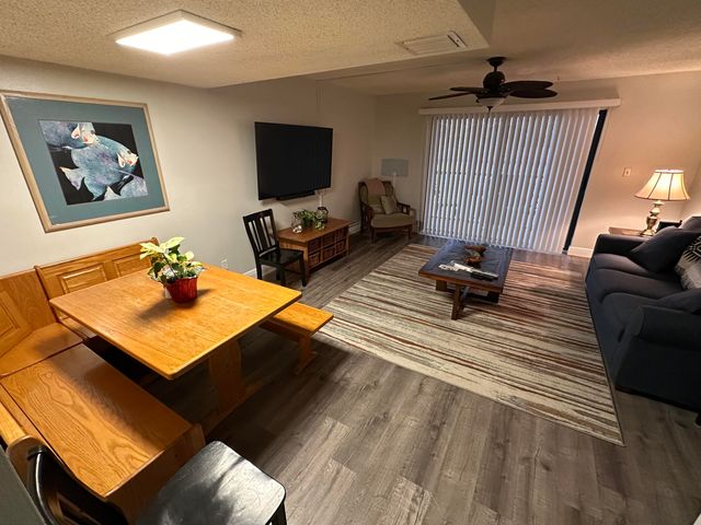 7101 Ridgewood Avenue 209, Cape Canaveral, FL 32920