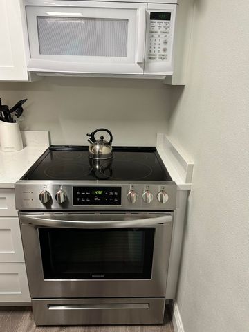 7101 Ridgewood Avenue 209, Cape Canaveral, FL 32920