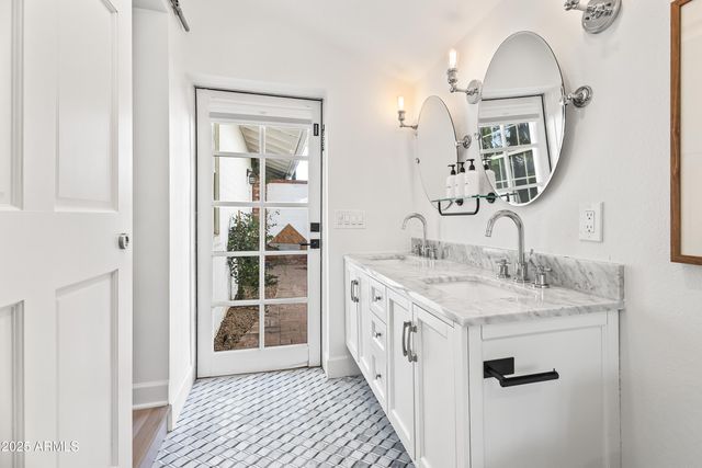 4411 N 46TH Place, Phoenix, AZ 85018