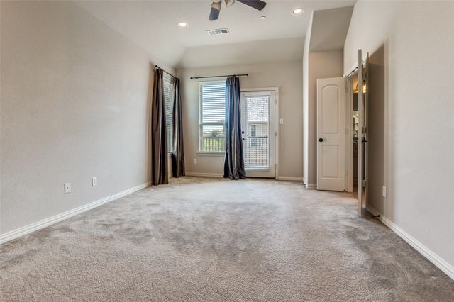 6490 Riviera Drive, Irving, TX 75039