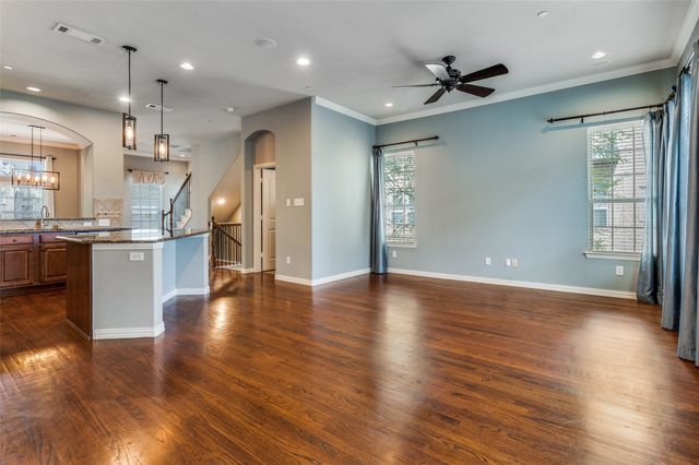 6490 Riviera Drive, Irving, TX 75039