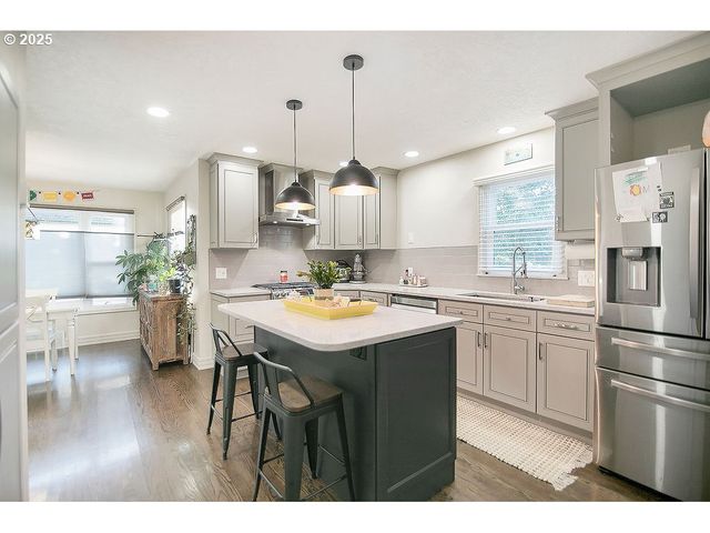 571 26TH Ave, Longview, WA 98632