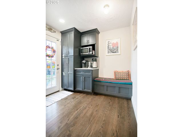 571 26TH Ave, Longview, WA 98632