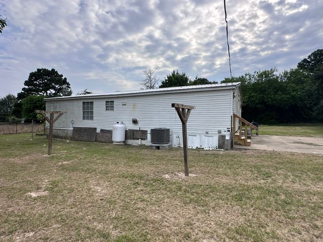 655 County Road 2650, Mt Pleasant, TX 75455