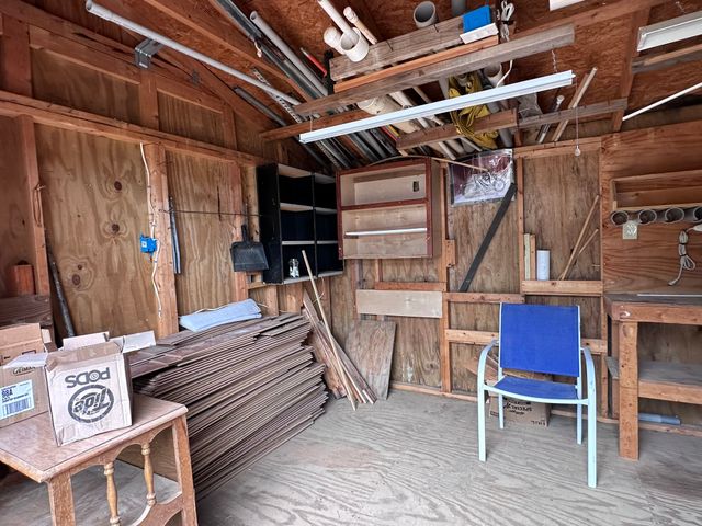 655 County Road 2650, Mt Pleasant, TX 75455