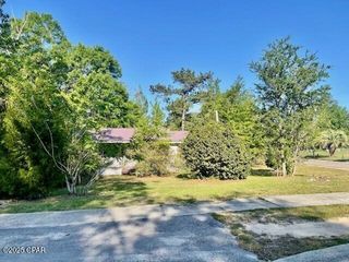 1972 Lockey Avenue, Sneads, FL 32460