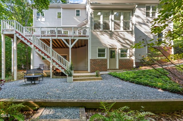 314 Highlands Bluffs Drive, Cary, NC 27518