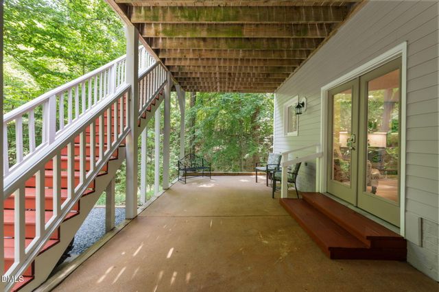 314 Highlands Bluffs Drive, Cary, NC 27518