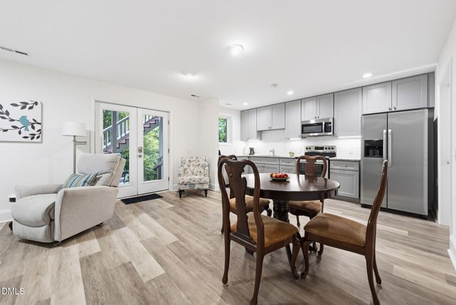 314 Highlands Bluffs Drive, Cary, NC 27518