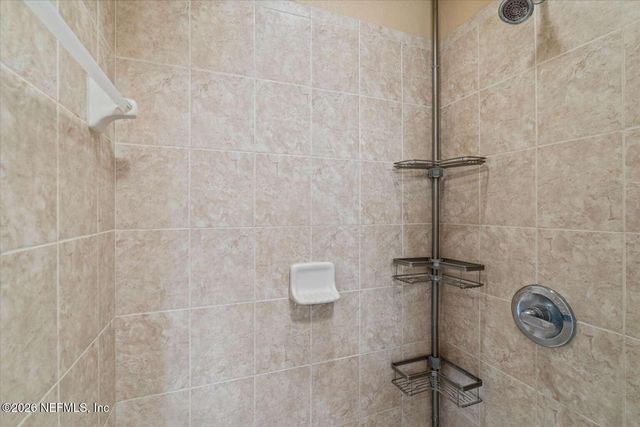 8539 GATE Parkway W 9303, Jacksonville, FL 32216