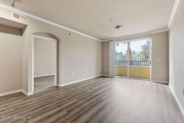 8539 GATE Parkway W 9303, Jacksonville, FL 32216