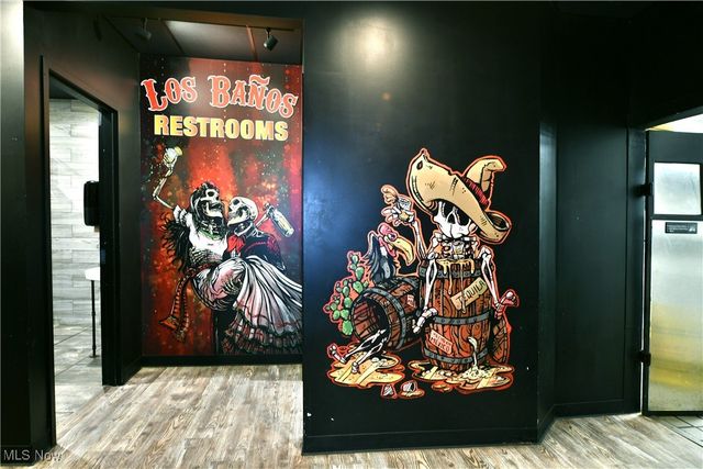 24 N Phelps Street, Youngstown, OH 44503