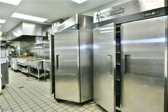 24 N Phelps Street, Youngstown, OH 44503