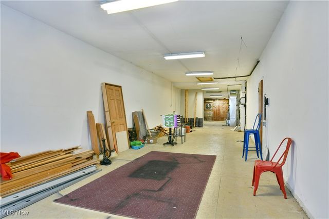 24 N Phelps Street, Youngstown, OH 44503